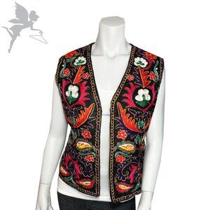 VINTAGE Embroidered vest